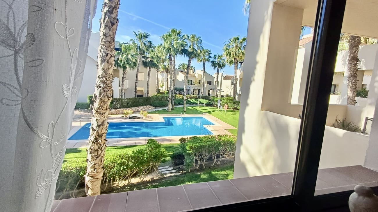 Apartamento de 2 habitaciones en Roda en venta con piscina - 169.950 € (Ref: 9816605)