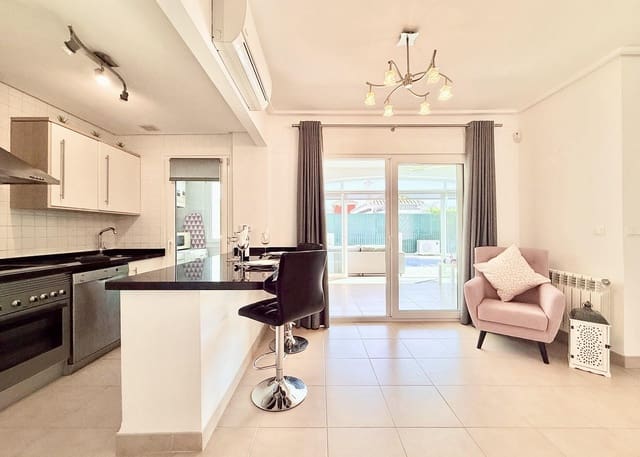 2 bedroom Villa for sale in Mar Menor Golf Resort, Torre-Pacheco with pool - € 299,950 (Ref: 9897276)