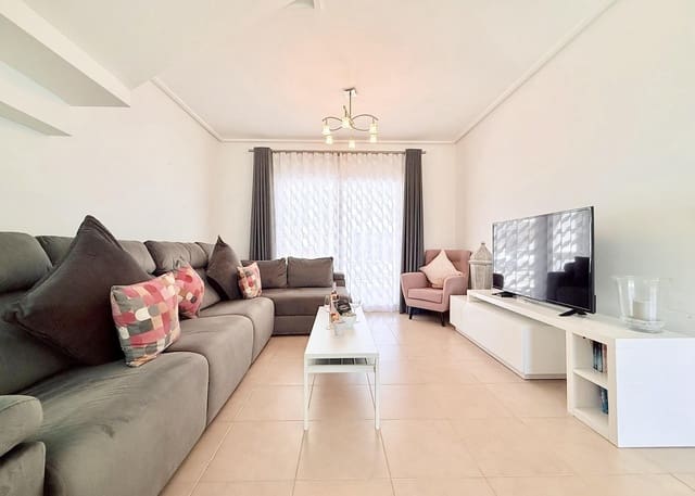 2 bedroom Villa for sale in Mar Menor Golf Resort, Torre-Pacheco with pool - € 299,950 (Ref: 9897276)