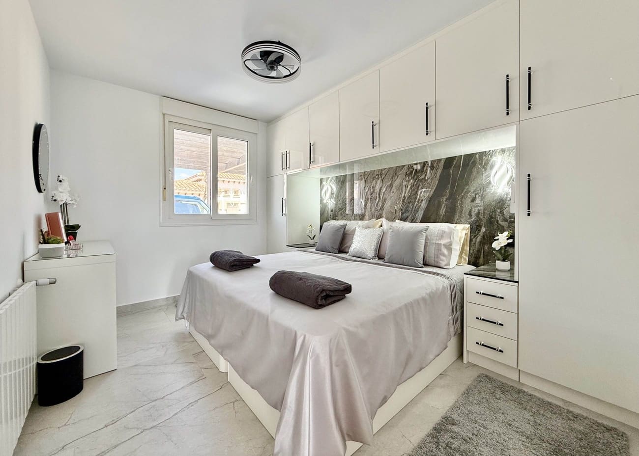 2 soveværelse Villa til salg i Mar Menor Golf Resort med swimmingpool - € 399.950 (Ref: 9902450)