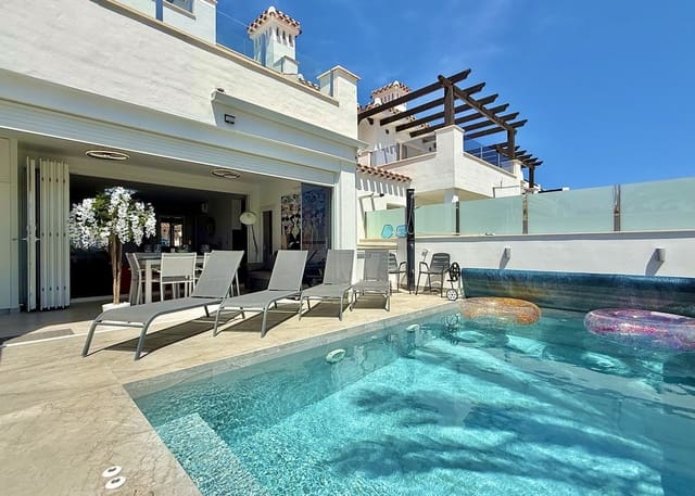 2 soveværelse Villa til salg i Mar Menor Golf Resort, Torre-Pacheco med swimmingpool - € 399.950 (Ref: 9902450)