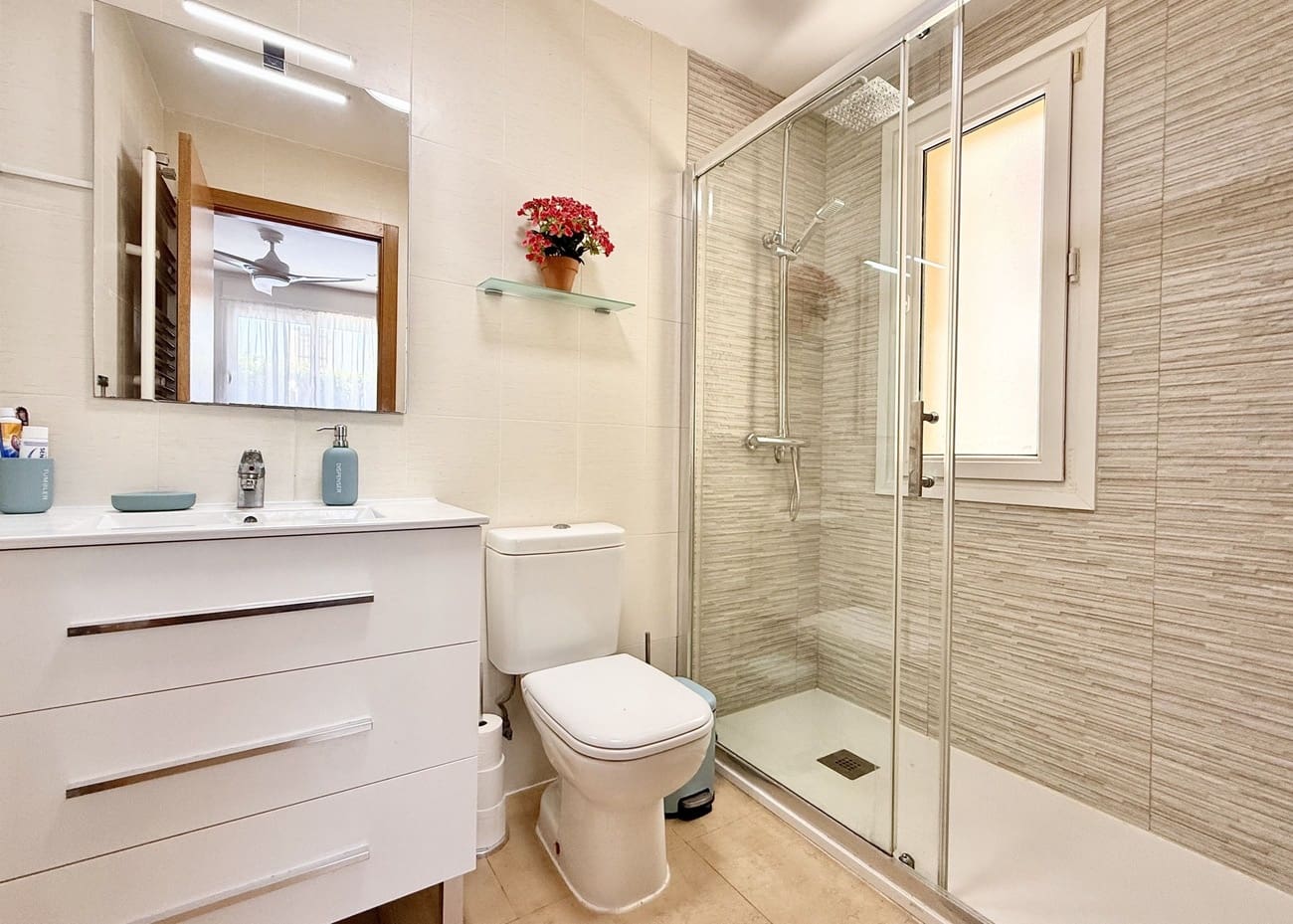 2 bedroom Villa for sale in Mar Menor Golf Resort with pool - € 320,000 (Ref: 9914990)