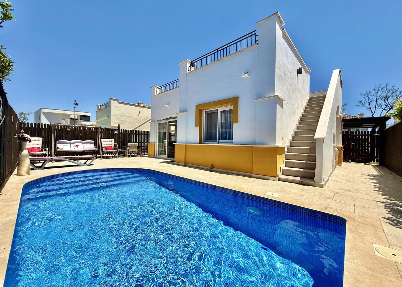 2 bedroom Villa for sale in Mar Menor Golf Resort with pool - € 320,000 (Ref: 9914990)