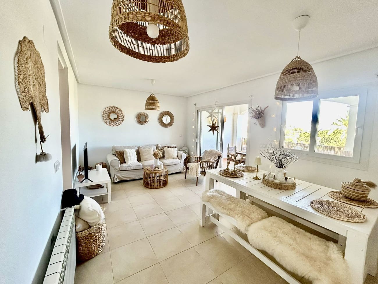 Apartamento de 2 habitaciones en Avileses en venta con piscina - 155.000 € (Ref: 9921472)