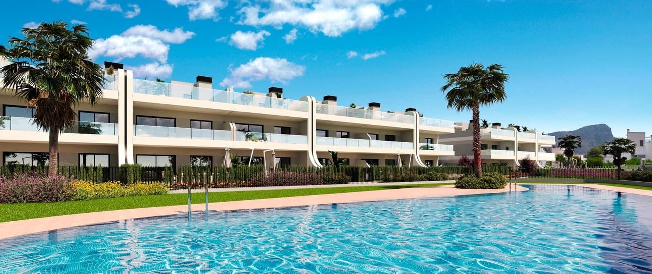3 bedroom Apartment for sale in Los Alcazares with pool - € 400,000 (Ref: 9923072)