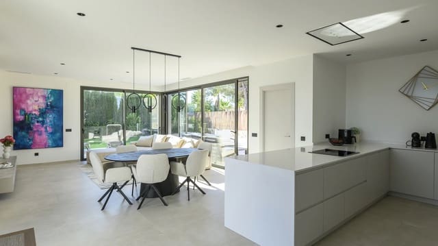 3 soverom Villa til salgs i Las Colinas Golf, Orihuela med svømmebasseng - € 1 030 000 (Ref: 9928475)