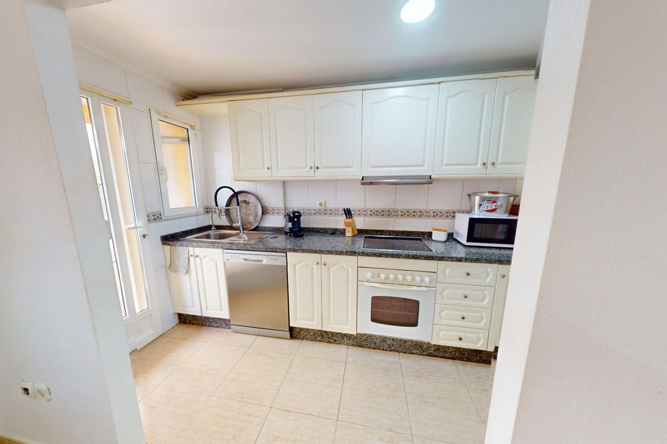 Casa de 3 habitaciones en Los Alcázares en venta con piscina - 249.995 € (Ref: 9996361)
