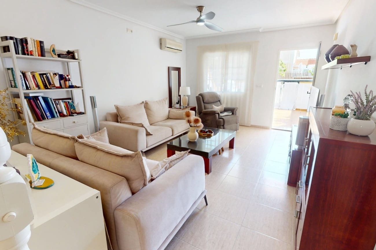 Casa de 3 habitaciones en Los Alcázares en venta con piscina - 249.995 € (Ref: 9996361)