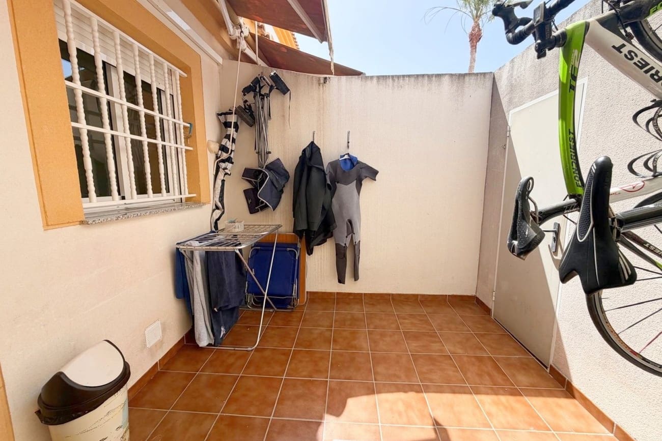 Casa de 3 habitaciones en Los Alcázares en venta con piscina - 249.995 € (Ref: 9996361)
