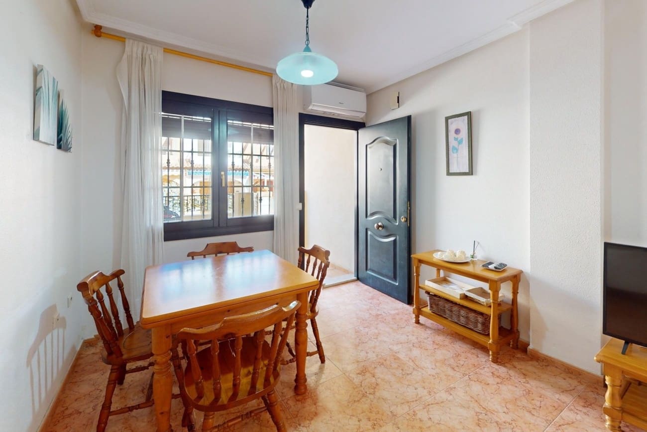 1 sypialnia Apartament na sprzedaż w Los Alcazares - 112 000 € (Ref: 9996362)