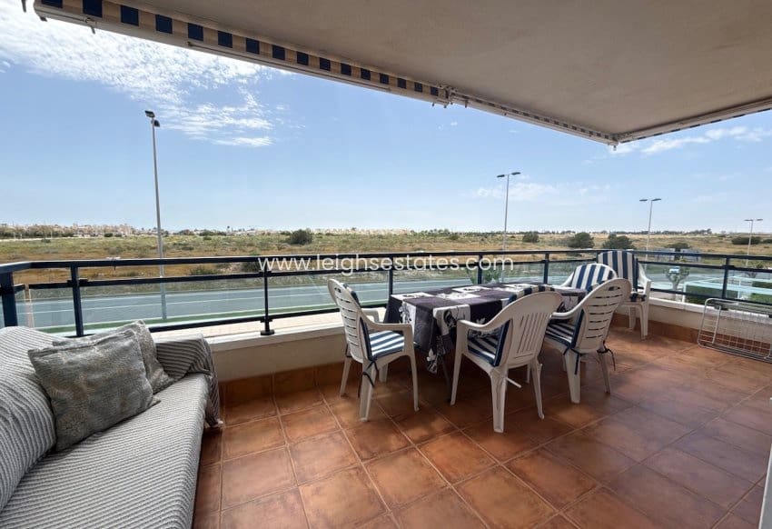 3 soveværelse Lejlighed til salg i Pilar de la Horadada med swimmingpool garage - € 220.000 (Ref: 10016929)