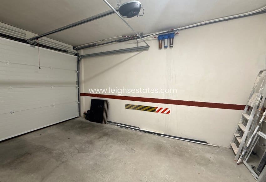 Casa de 3 habitaciones en Orihuela Costa en venta con piscina garaje - 379.000 € (Ref: 10019923)