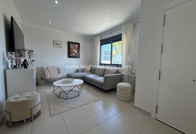 3 Zimmer Haus zu verkaufen in Lomas de Cabo Roig - Los Dolses, Orihuela mit Pool Garage - 379.000 € (Ref: 10019923)