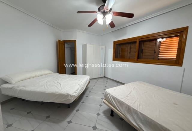 6 camera da letto Villa in vendita in Dehesa de Campoamor, Orihuela con piscina garage - 1.300.000 € (Rif: 10057866)