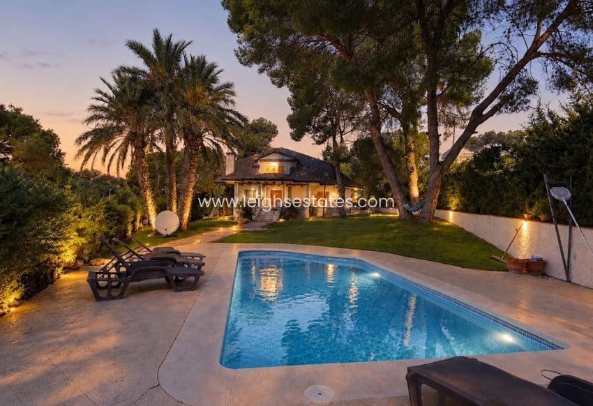 6 camera da letto Villa in vendita in Dehesa de Campoamor con piscina garage - 1.300.000 € (Rif: 10057866)