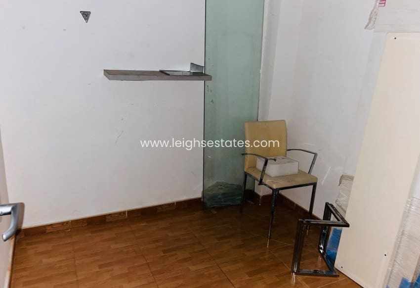 Gewerbe zu verkaufen in Torrevieja - 83.000 € (Ref: 10085306)