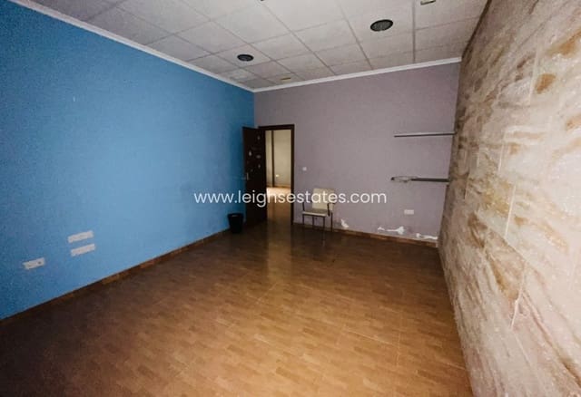 Gewerbe zu verkaufen in Torrevieja - 83.000 € (Ref: 10085306)