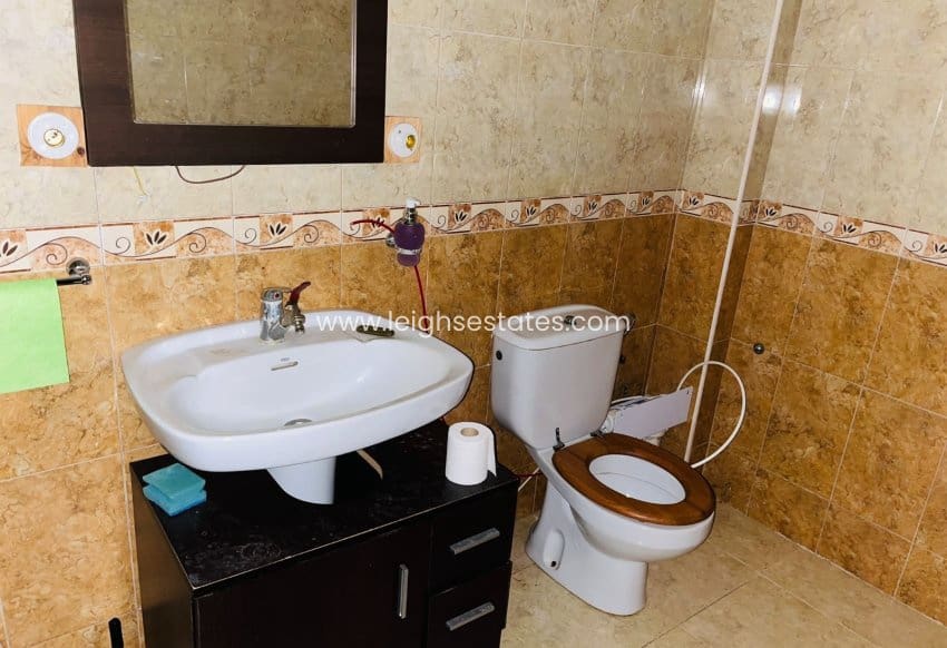 Gewerbe zu verkaufen in Torrevieja - 83.000 € (Ref: 10085306)