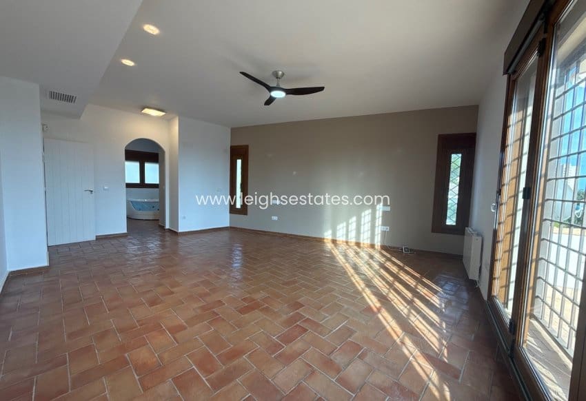7 chambre Villa/Maison à vendre à Dehesa de Campoamor avec piscine garage - 1 190 000 € (Ref: 10148215)