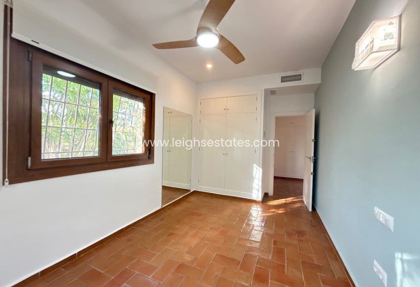 7 chambre Villa/Maison à vendre à Dehesa de Campoamor avec piscine garage - 1 190 000 € (Ref: 10148215)
