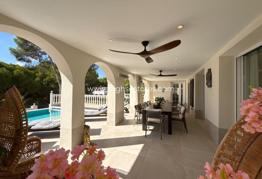 5 chambre Villa/Maison à vendre à Dehesa de Campoamor avec piscine garage - 2 150 000 € (Ref: 10173087)