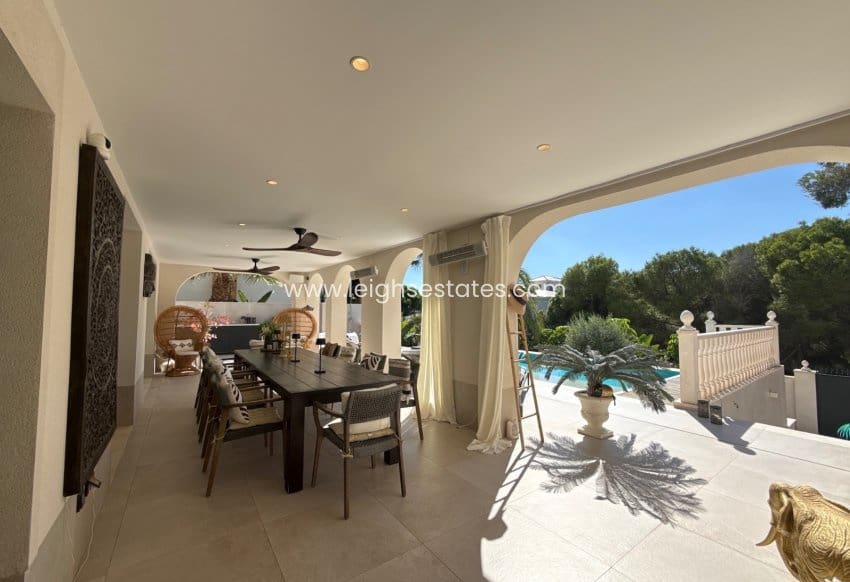 5 chambre Villa/Maison à vendre à Dehesa de Campoamor avec piscine garage - 2 150 000 € (Ref: 10173087)