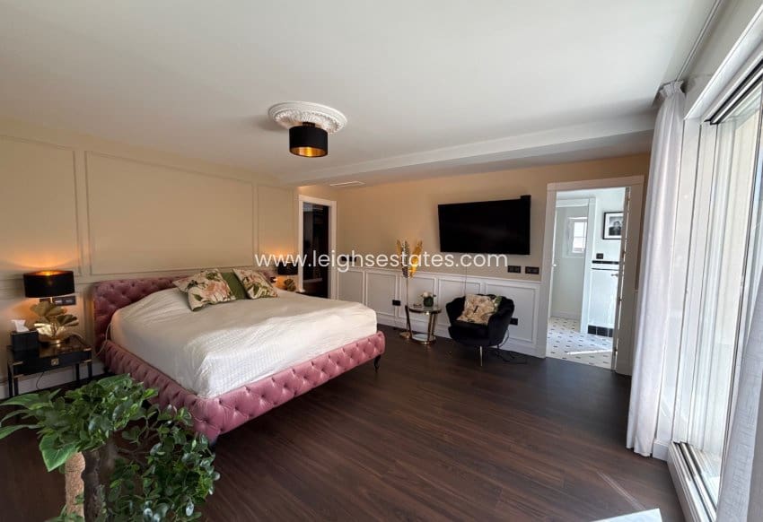 5 chambre Villa/Maison à vendre à Dehesa de Campoamor avec piscine garage - 2 150 000 € (Ref: 10173087)