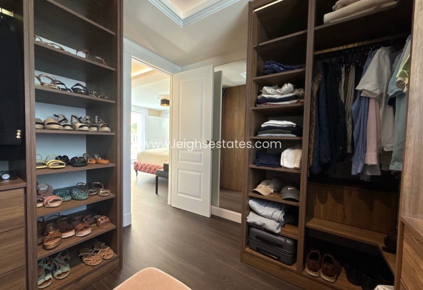 5 chambre Villa/Maison à vendre à Dehesa de Campoamor avec piscine garage - 2 150 000 € (Ref: 10173087)