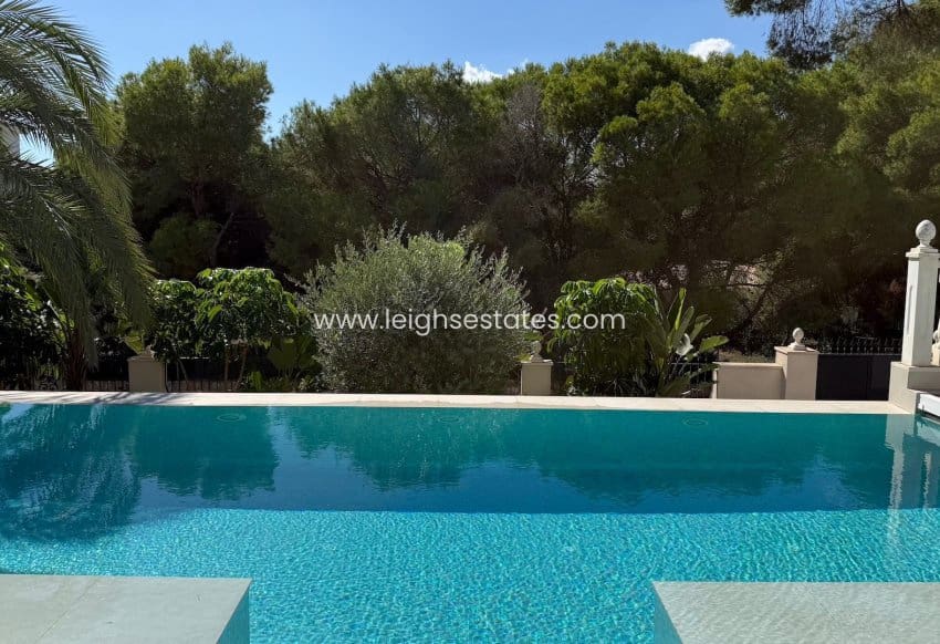 5 chambre Villa/Maison à vendre à Dehesa de Campoamor avec piscine garage - 2 150 000 € (Ref: 10173087)