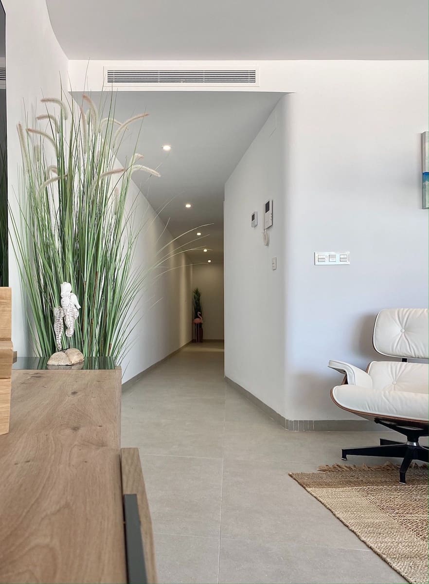 2 makuuhuone Huoneisto myytävänä paikassa Los Cuarteros mukana uima-altaan - 379 950 € (Ref: 7065574)