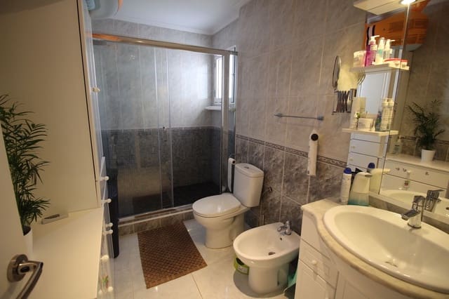 3 bedroom Villa for sale in Playa Flamenca, Orihuela with pool garage - € 350,000 (Ref: 7418279)