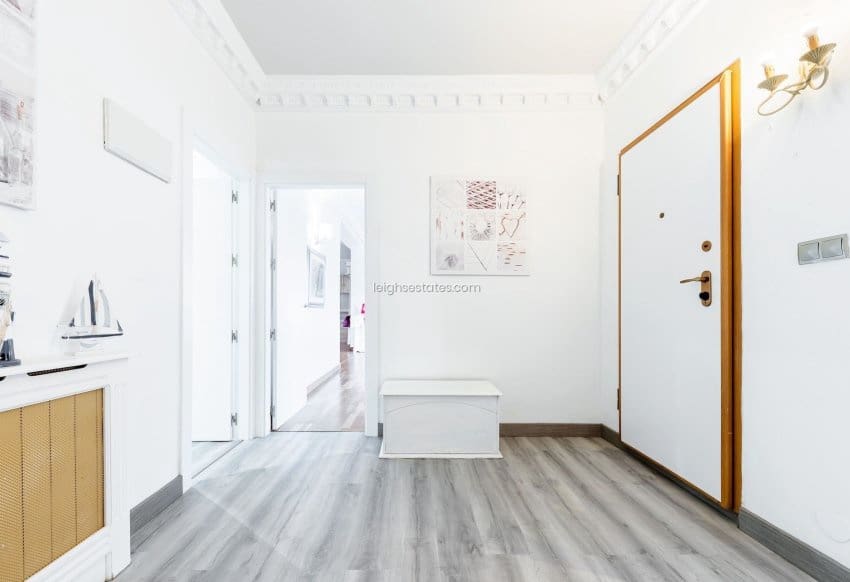 8 bedroom Villa for sale in Dehesa de Campoamor with pool garage - € 1,350,000 (Ref: 7446573)