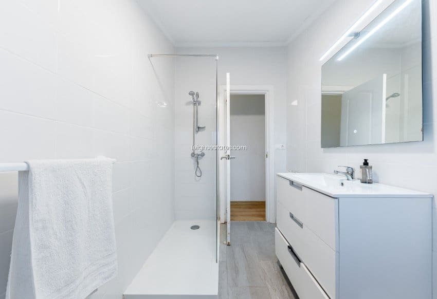 8 bedroom Villa for sale in Dehesa de Campoamor with pool garage - € 1,350,000 (Ref: 7446573)