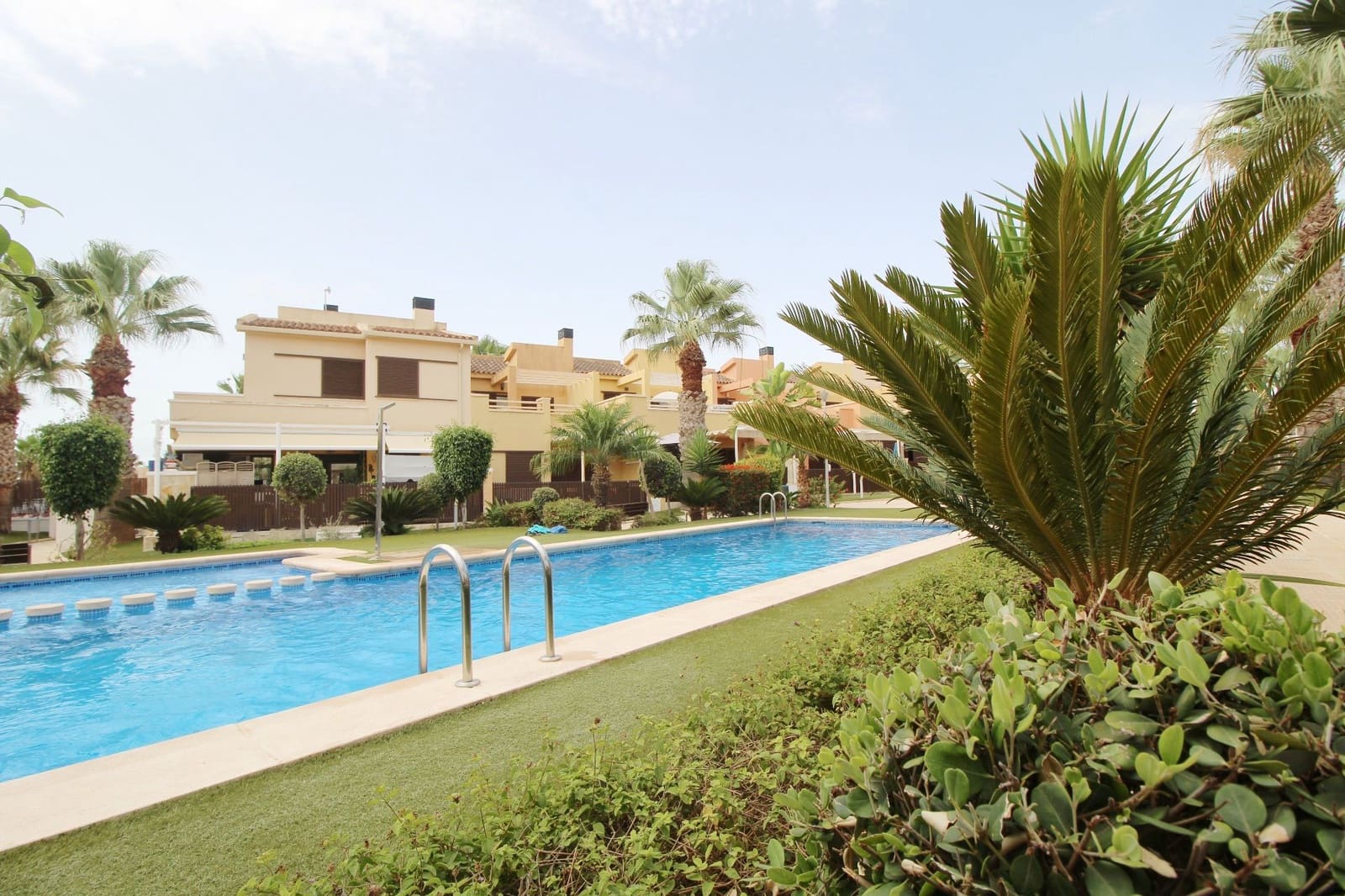 2 soverom Hus til salgs i Orihuela Costa med svømmebasseng - € 314 000 (Ref: 7467480)