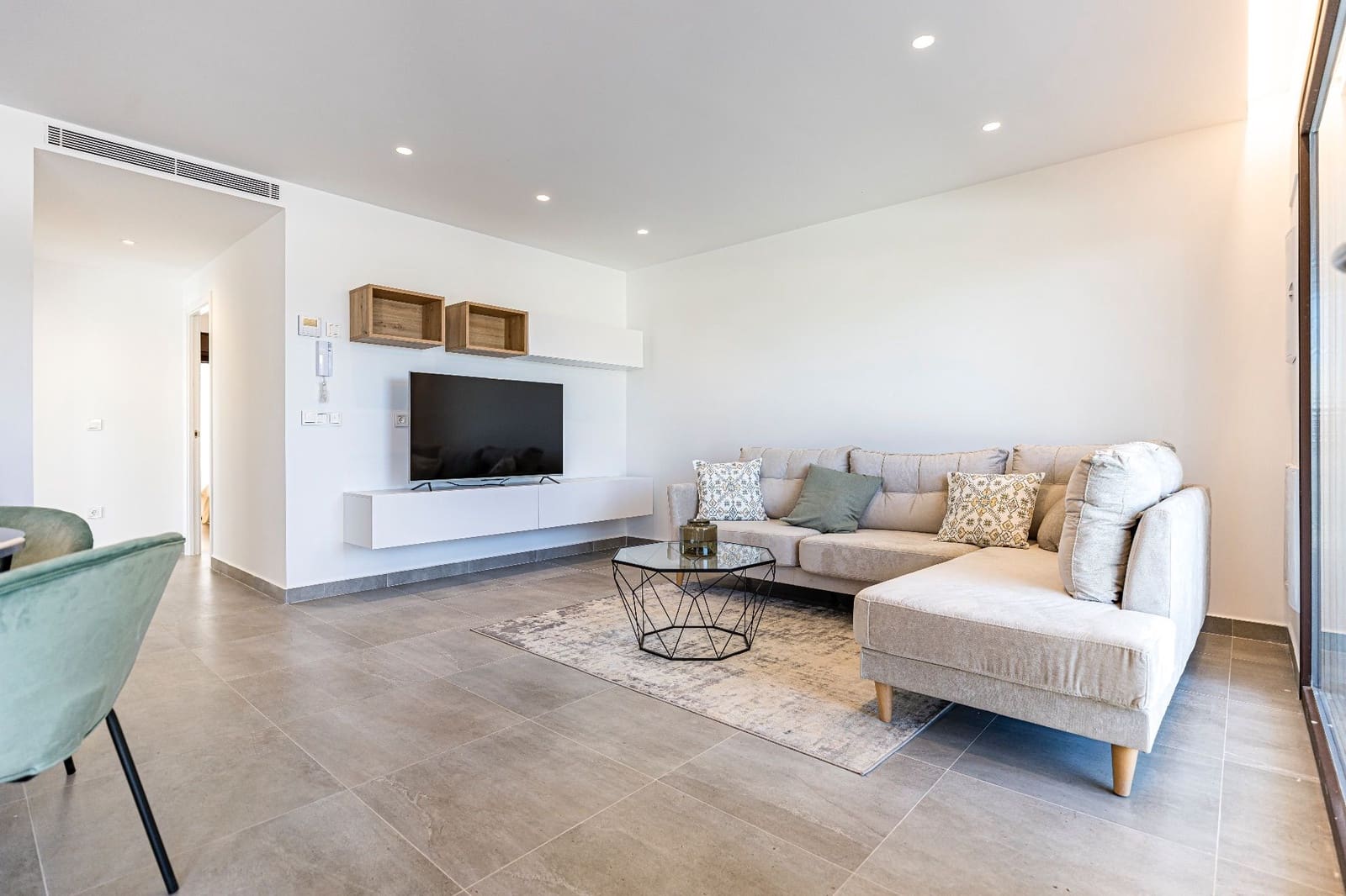 Apartamento de 2 habitaciones en Pilar de la Horadada en venta con piscina garaje - 252.900 € (Ref: 7626422)