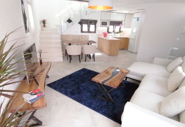 3 quarto Moradia para venda em La Mata, Torrevieja com piscina - 660 000 € (Ref: 7629325)