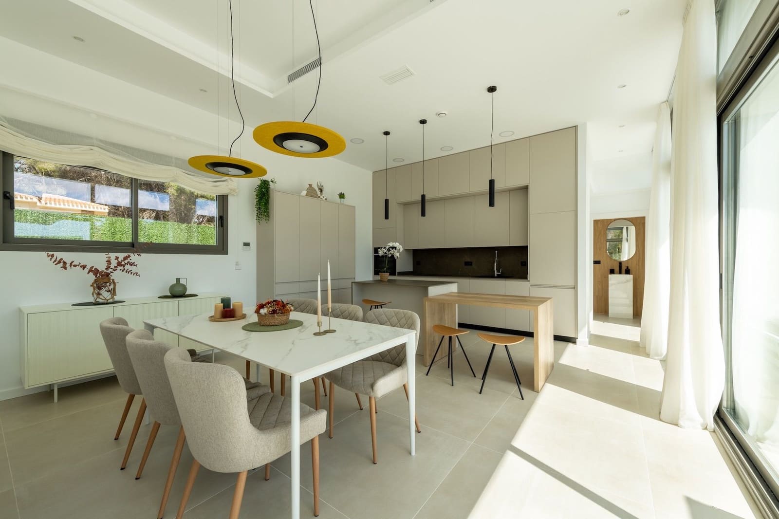 Chalet de 3 habitaciones en Pinar de Campoverde en venta con piscina garaje - 825.000 € (Ref: 7823768)