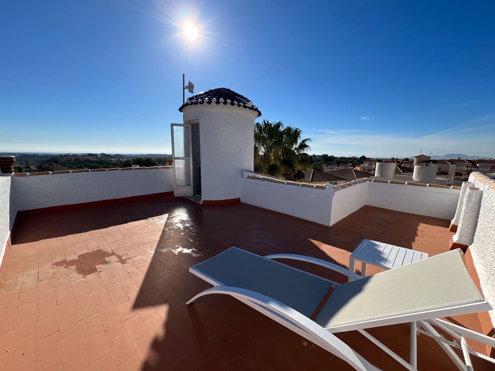 4 bedroom Villa for sale in Pinar de Campoverde with pool garage - € 699,000 (Ref: 8072389)