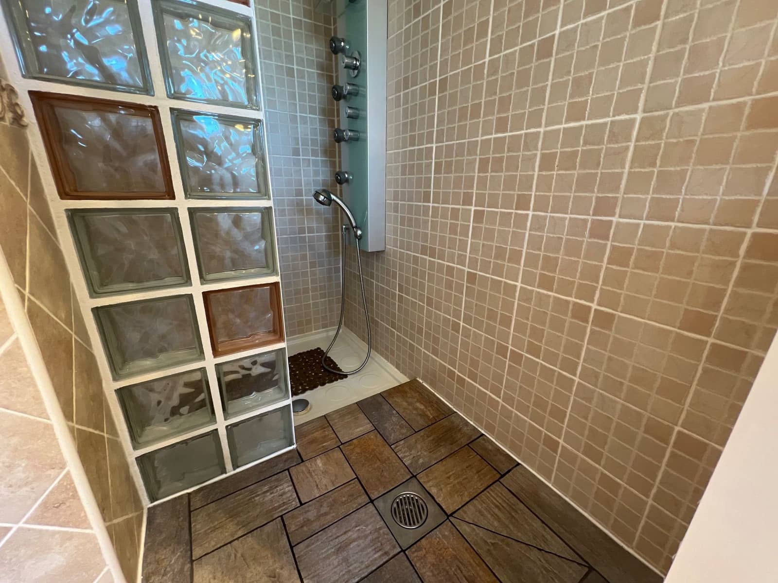 4 bedroom Villa for sale in Pinar de Campoverde with pool garage - € 699,000 (Ref: 8072389)