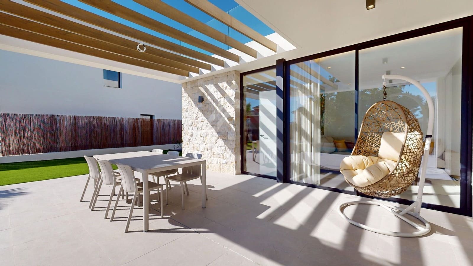 3 soveværelse Villa til salg i Orihuela Costa med swimmingpool garage - € 650.000 (Ref: 8174184)