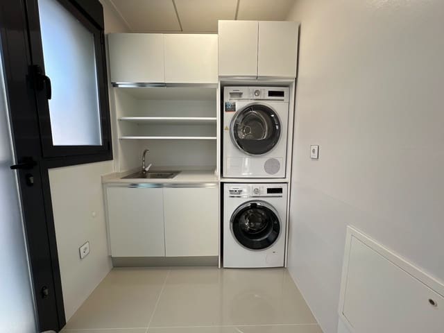 5 soveværelse Villa til salg i San Miguel de Salinas med swimmingpool garage - € 849.000 (Ref: 8246811)