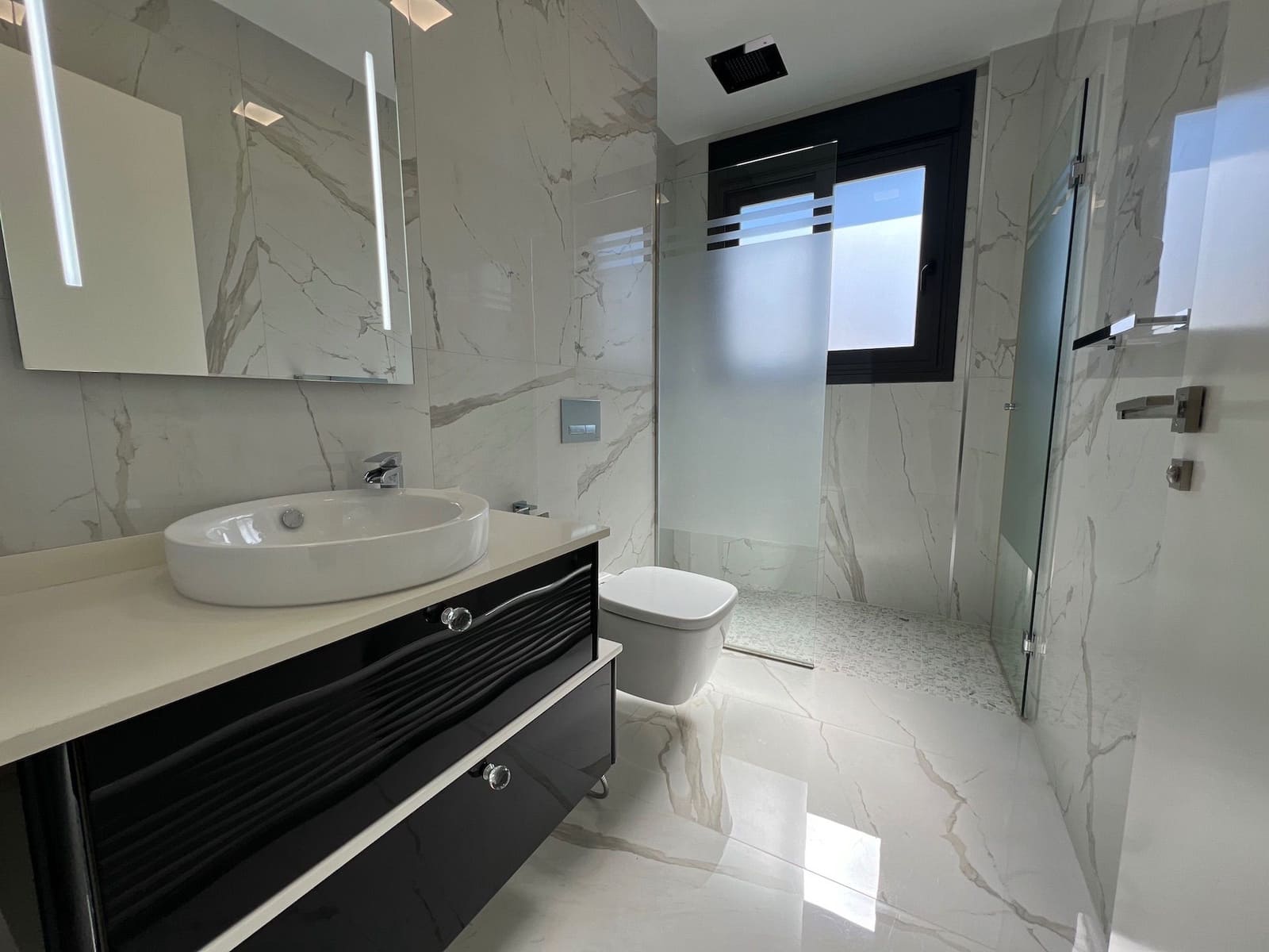 5 soverom Villa til salgs i San Miguel de Salinas med svømmebasseng garasje - € 849 000 (Ref: 8246811)