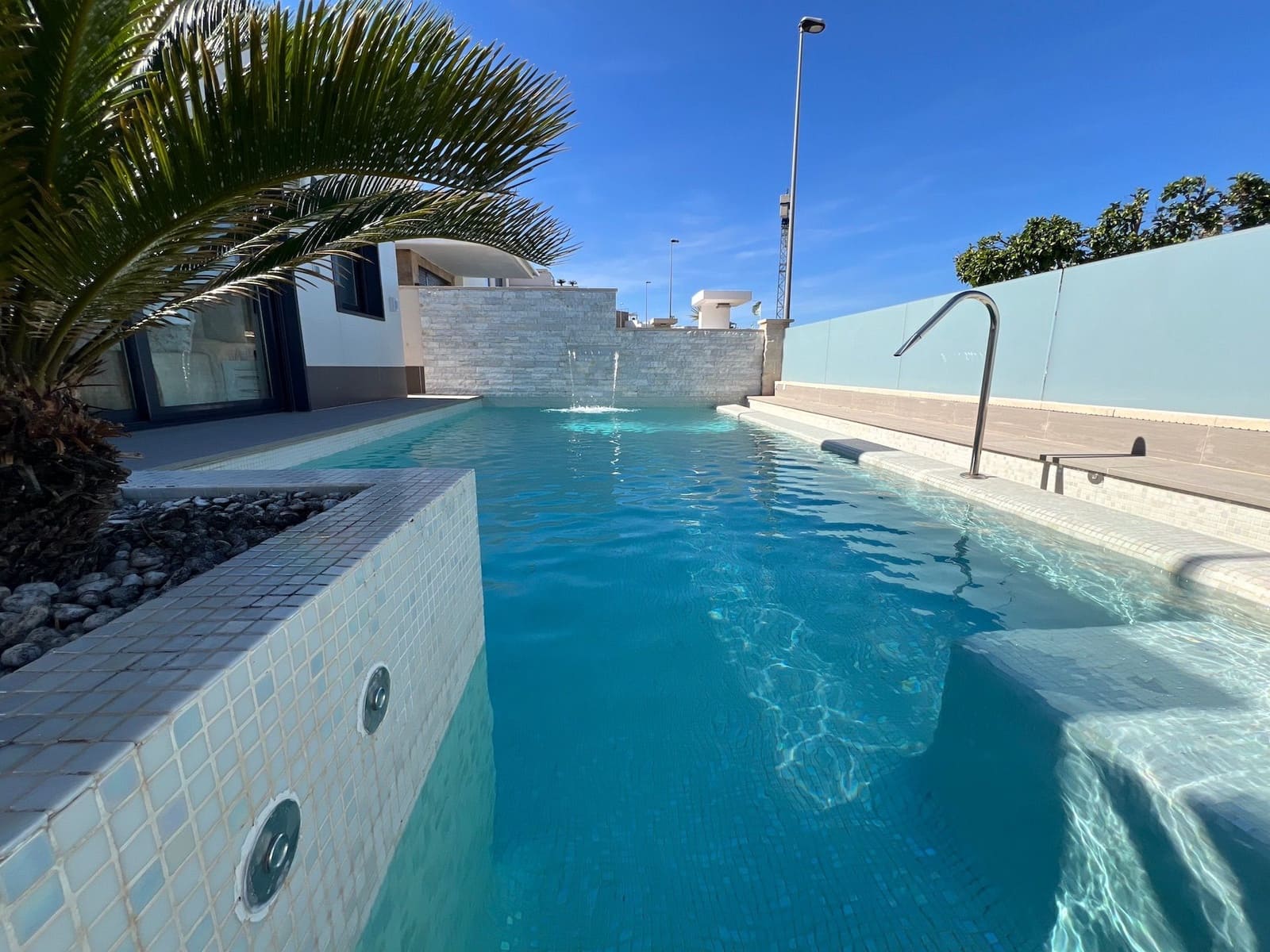 5 soverom Villa til salgs i San Miguel de Salinas med svømmebasseng garasje - € 849 000 (Ref: 8246811)