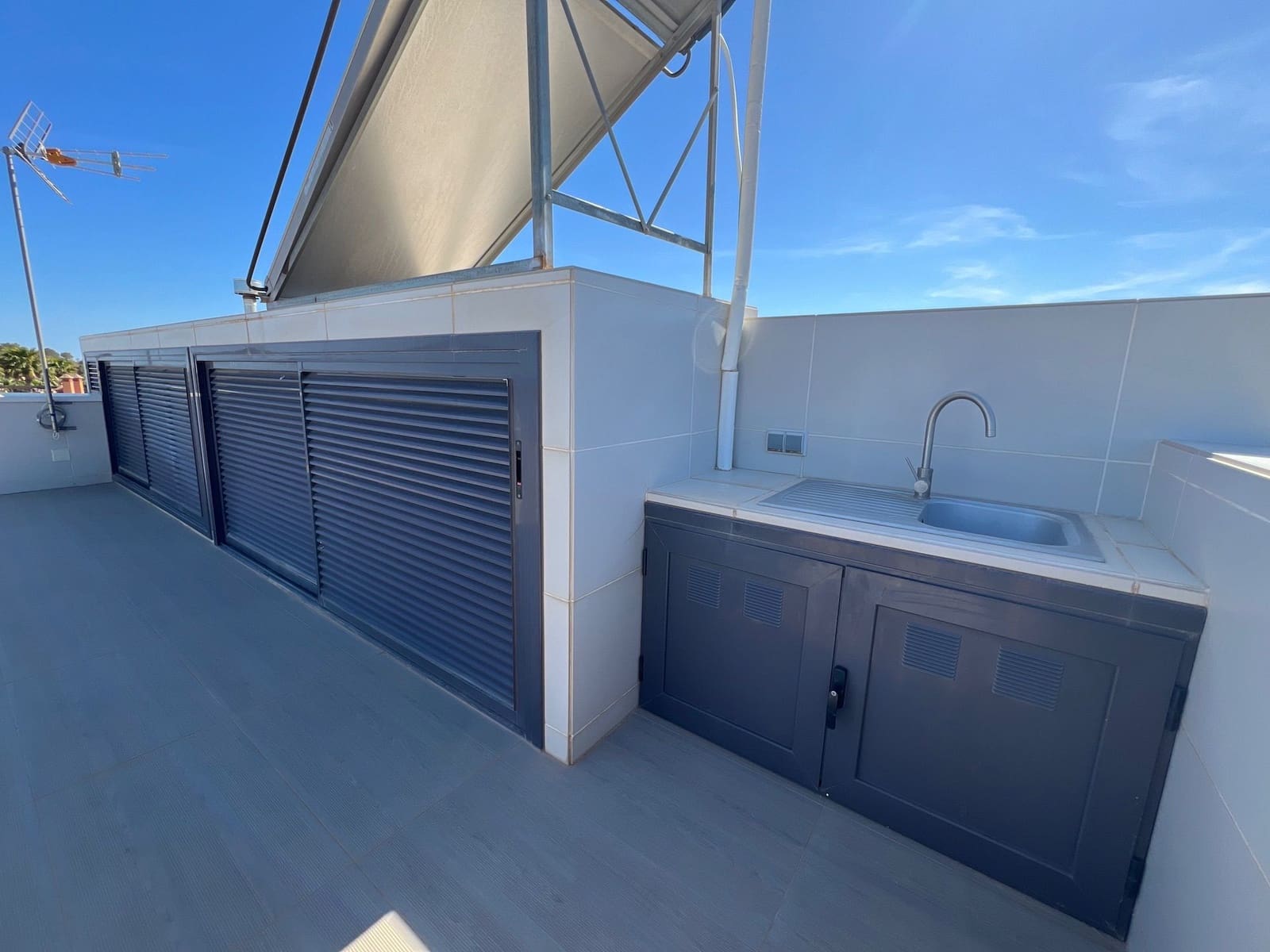 5 soverom Villa til salgs i San Miguel de Salinas med svømmebasseng garasje - € 849 000 (Ref: 8246811)