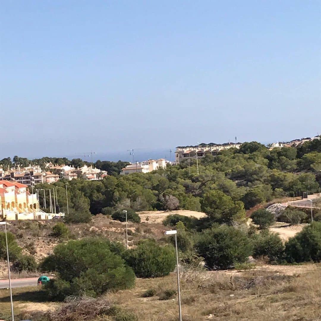 2 quarto Apartamento para venda em Villamartin com piscina garagem - 255 000 € (Ref: 8409227)