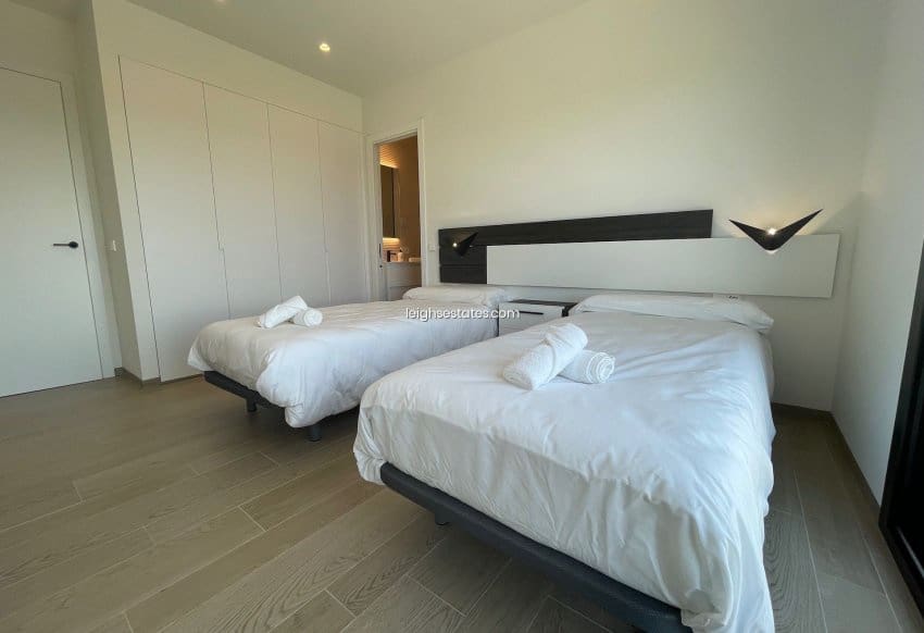 2 soveværelse Lejlighed til salg i San Miguel de Salinas med swimmingpool - € 475.000 (Ref: 8441520)