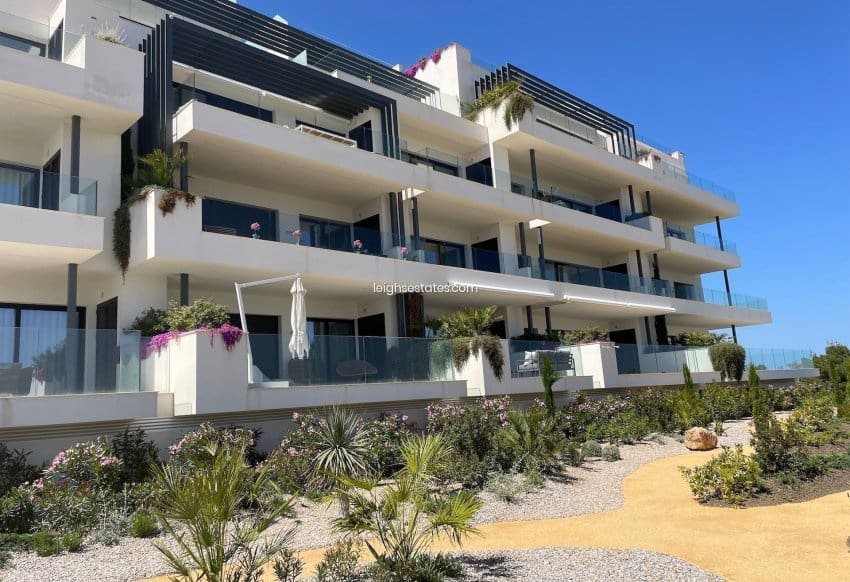 2 soveværelse Lejlighed til salg i San Miguel de Salinas med swimmingpool - € 475.000 (Ref: 8441520)