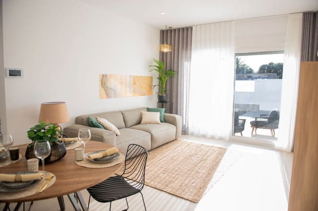 Chalet de 3 habitaciones en Los Peñascos - El Salero - Los Imbernones, San Pedro del Pinatar en venta con piscina garaje - 329.000 € (Ref: 8461475)