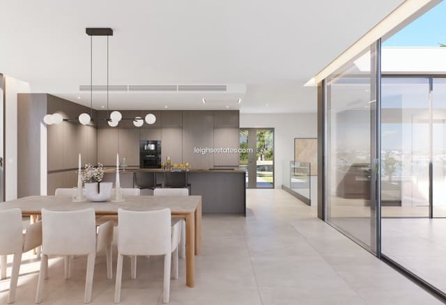 4 quarto Moradia para venda em San Miguel de Salinas com piscina garagem - 2 060 000 € (Ref: 8488705)