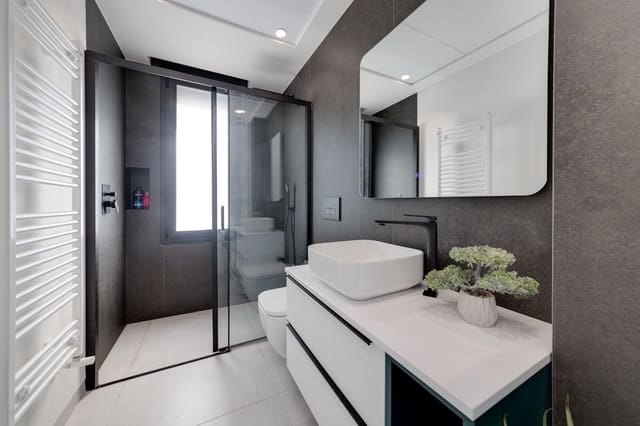 Chalet de 3 habitaciones en Pilar de la Horadada en venta con piscina garaje - 559.000 € (Ref: 8488706)